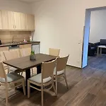 Hotel Lokschuppen Pasewalk- Mit Dz, Ez Und Küche Pasewalk