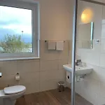 Lokschuppen Pasewalk- Mit Dz, Ez Und Küche Hotel *