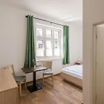 Lokschuppen Pasewalk- Mit Dz, Ez Und Küche *